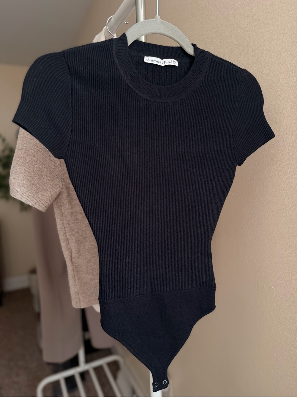 A&F Ribbed Knit Short Sleeve Bodysuit Black
